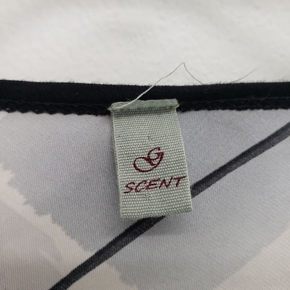 G Scent Tie Dye Hem Scoop Neck Top Size Large - Picture 4 of 5